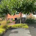 Airport-Messe Apartment, Fusslaeufig Erreichbar 3