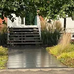 Airport-Messe Apartment, Fusslaeufig Erreichbar 3