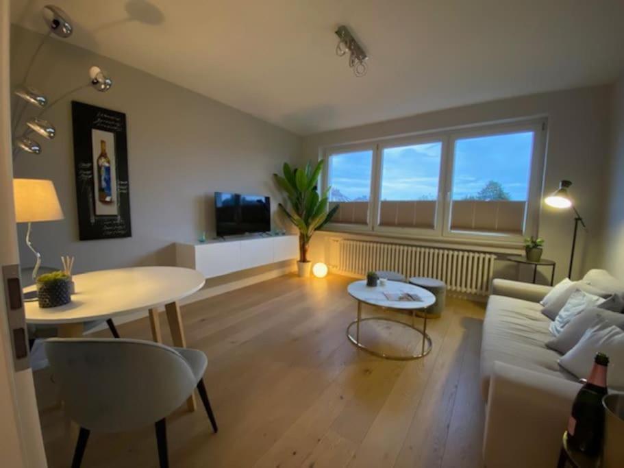 Apartment Airport-messe Apartment, Fußläufig Erreichbar *